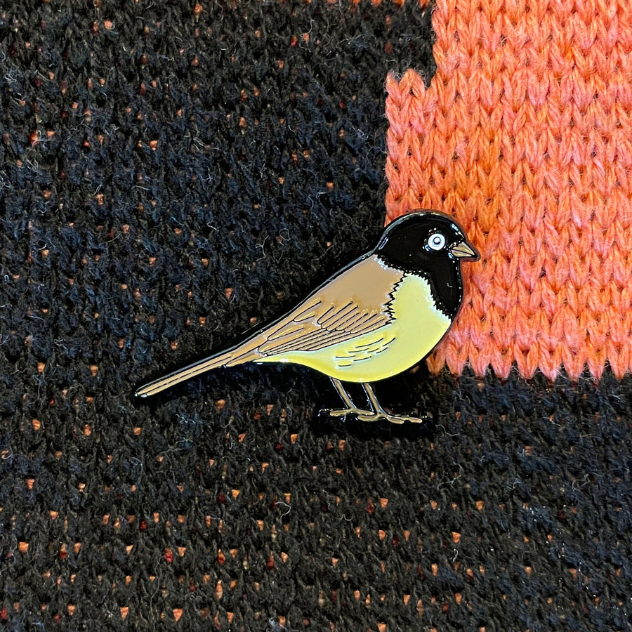Dark-eyed Junco Bird Enamel Pin